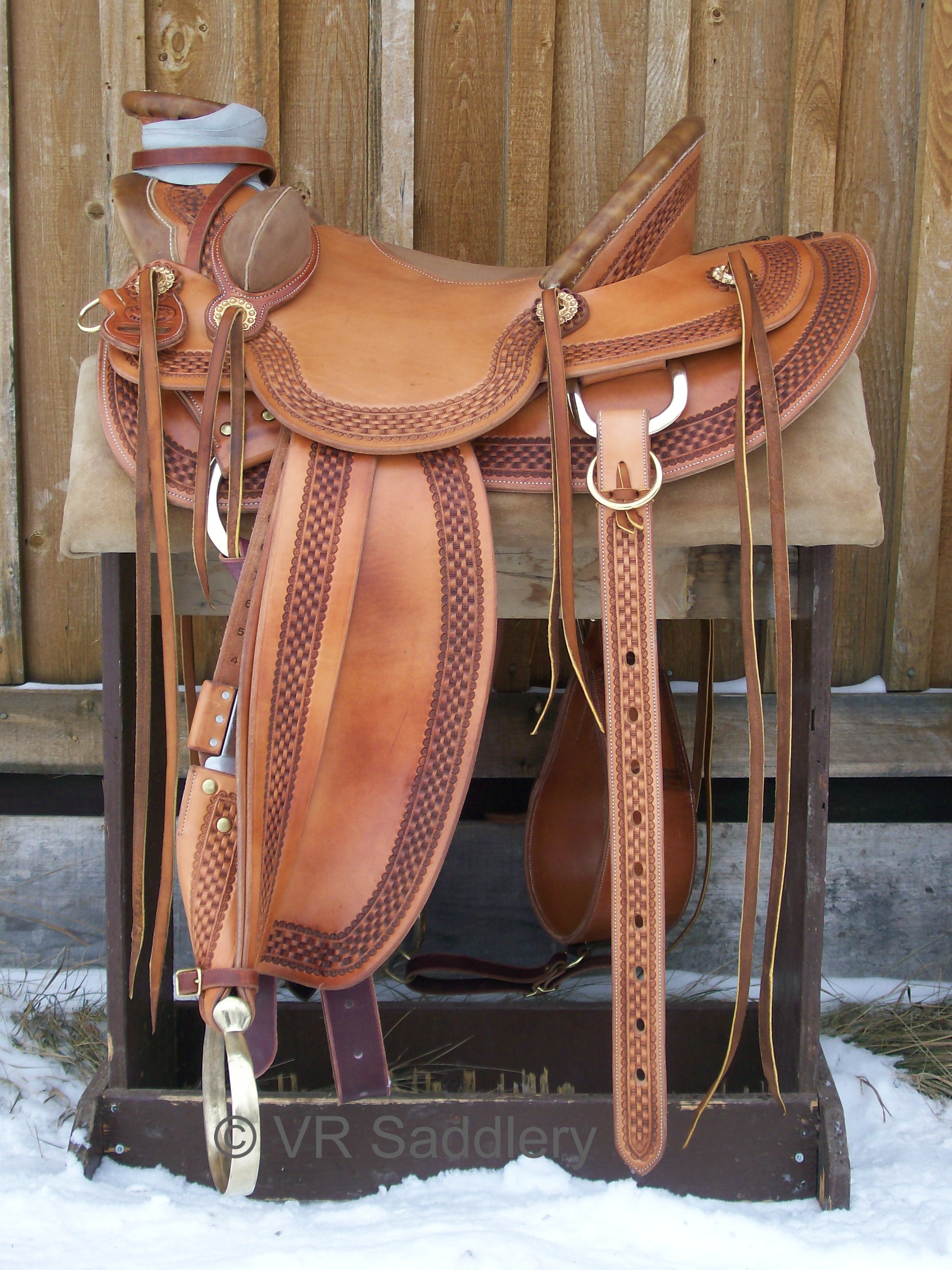 VR Saddlery Custom Western Saddle